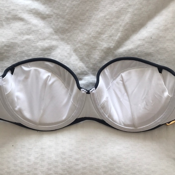 Strapless Victoria Secret Bikini Top - Picture 2 of 3